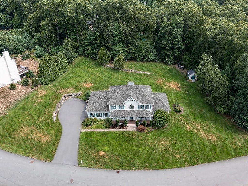 House in Cumberland, Rhode Island, United States 3 - 18510936