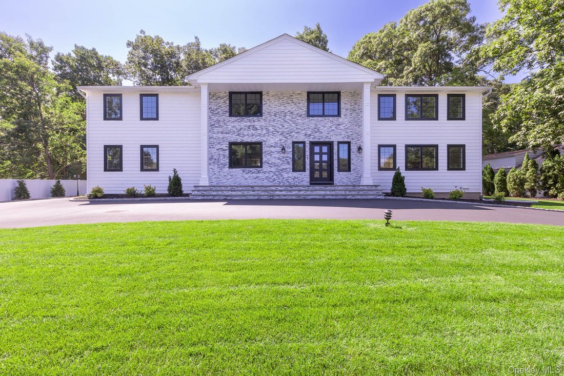 House in Huntington Station, New York, United States 1 - 18517207