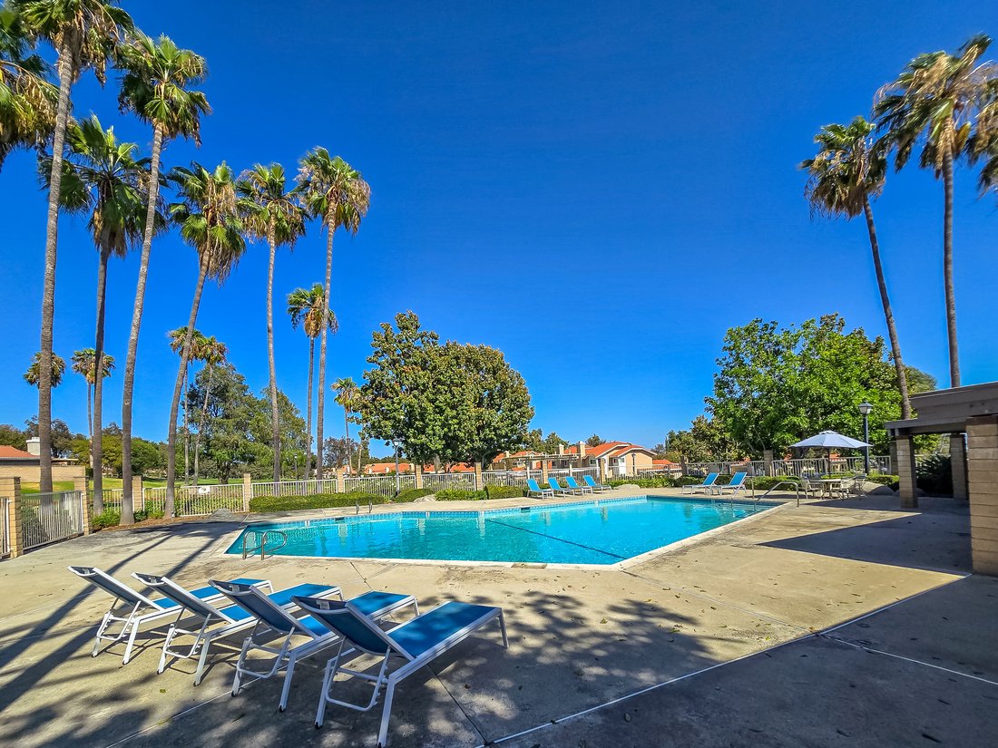 House in Upland, California, United States 3 - 18510617