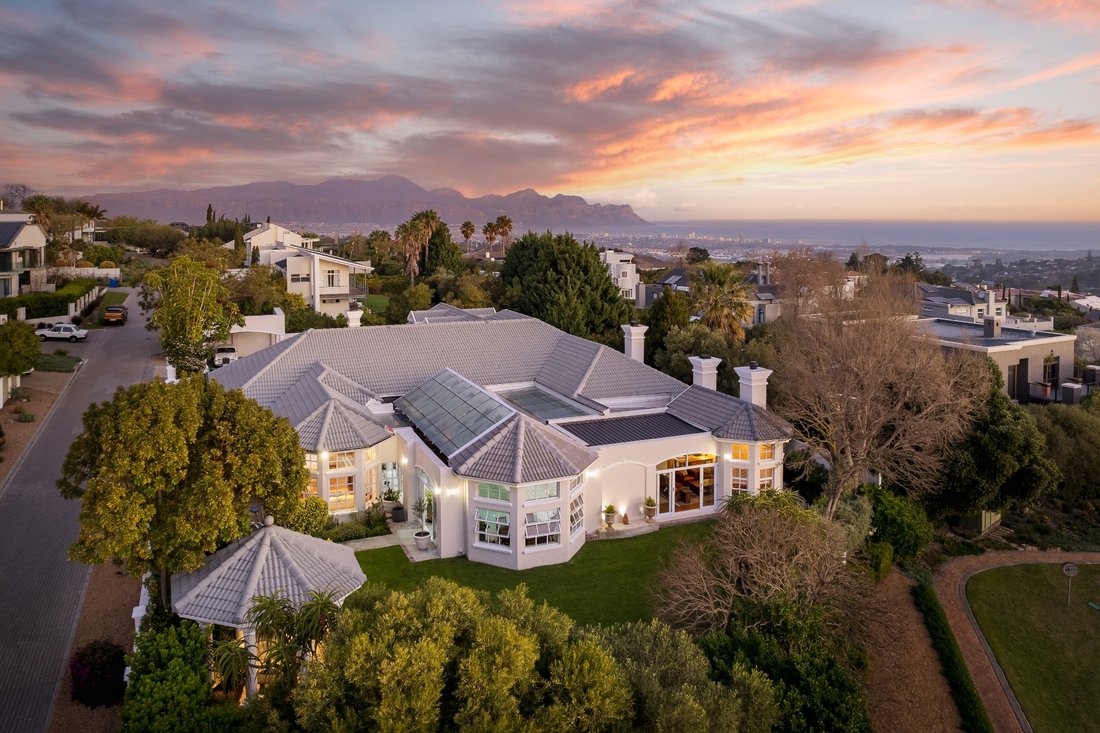 House in Cape Town, Western Cape, South Africa 1 - 18513847