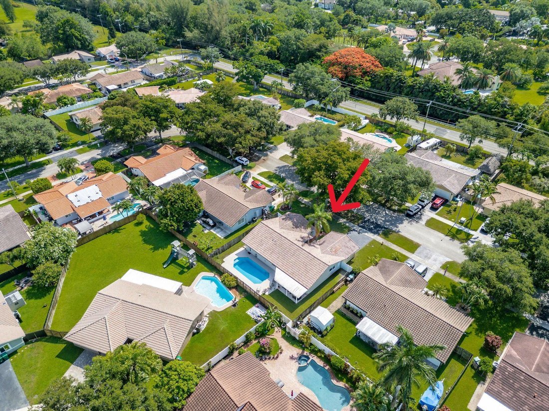 House in Davie, Florida, United States 5 - 18511979