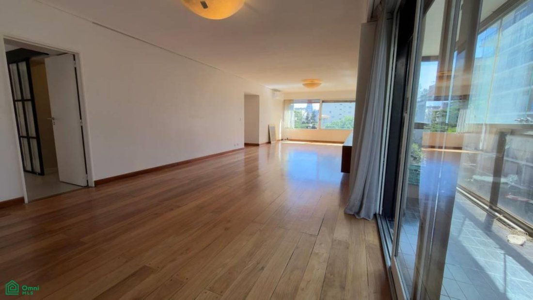 Condo in Buenos Aires, Buenos Aires, Argentina 4 - 18265332