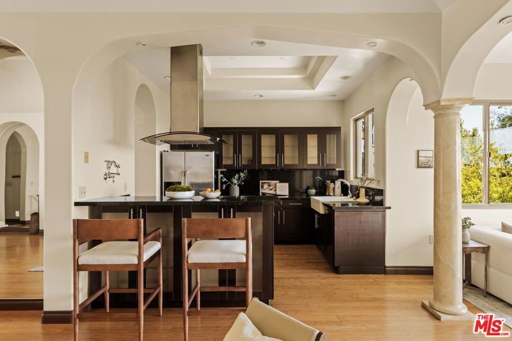 House in Los Angeles, California, United States 4 - 18508158