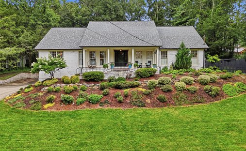 House in Lookout Mountain, Tennessee, United States 1