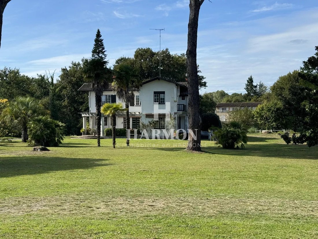 Estate in Magescq, Nouvelle-Aquitaine, France 1 - 18509706