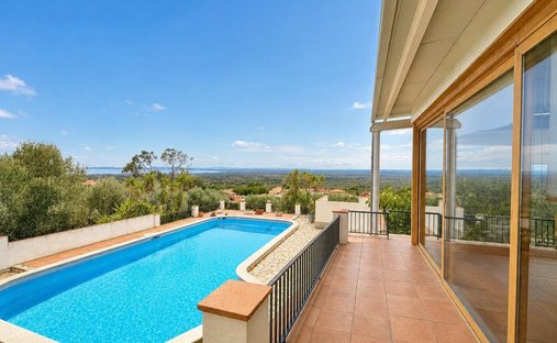 Villa in Palau-saverdera, Catalonia, Spain 1