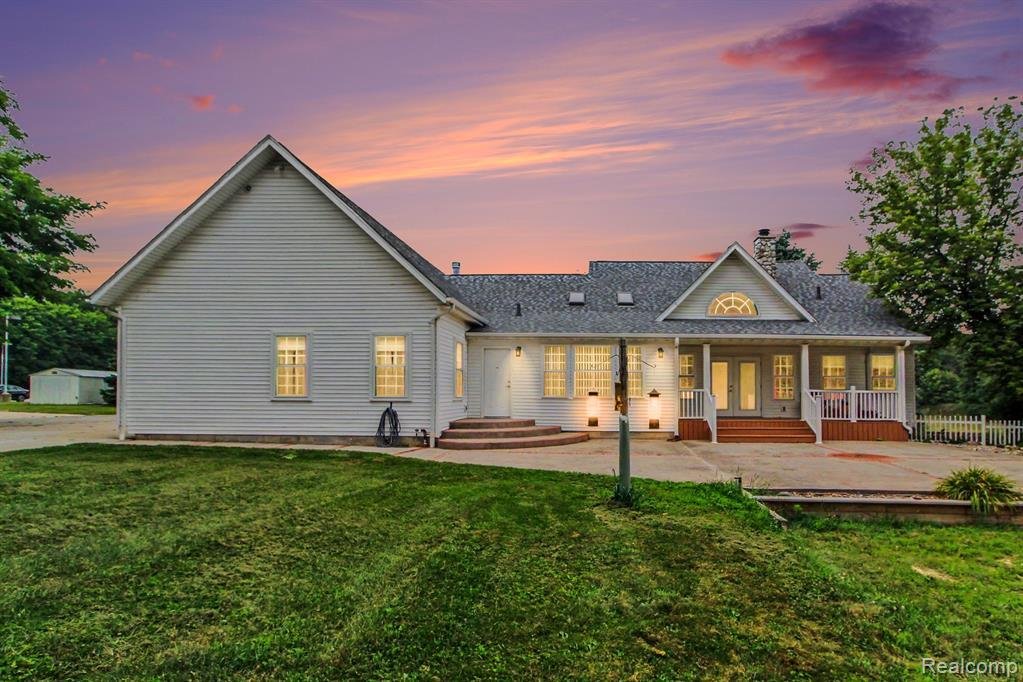 House in Brighton, Michigan, United States 2 - 18511013