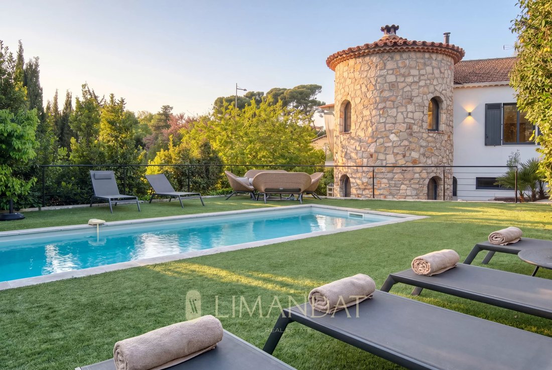 Villa in Dolce Farniente, Le Cannet, France 1 - 16335362