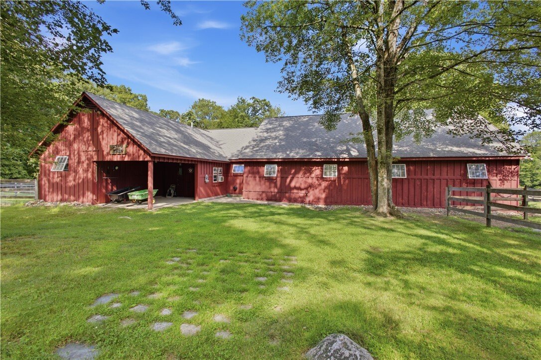 House in Foster, Rhode Island, United States 2 - 18510957