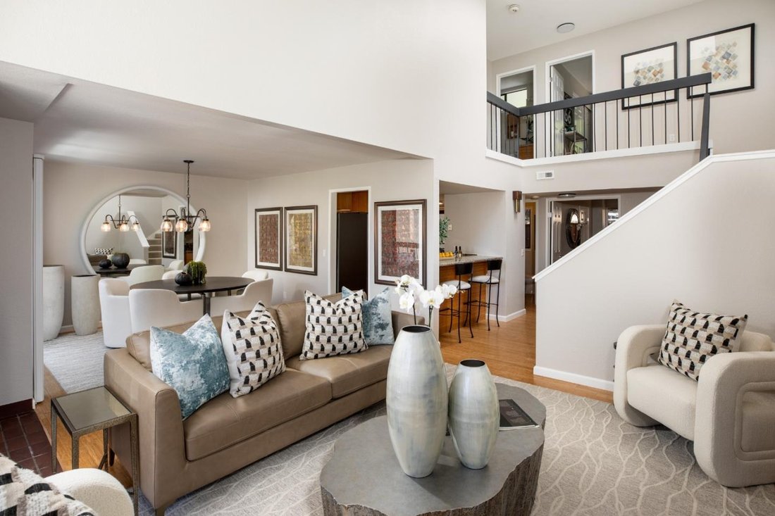 Townhouse in Belmont, California, United States 5 - 18511617