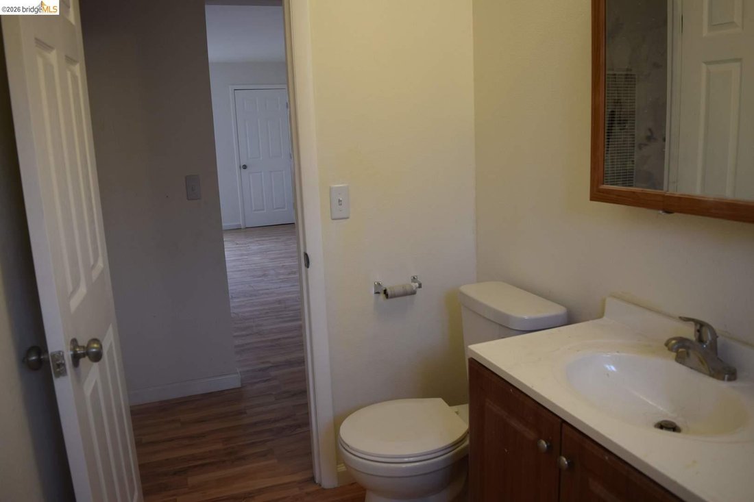 San Jose, California, United States 4 - 18518575