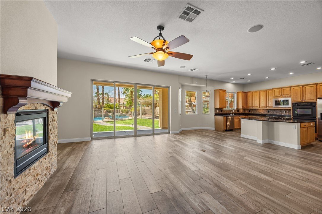 House in Las Vegas, Nevada, United States 4 - 18511938
