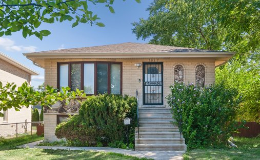 House in Niles, Illinois, United States 1