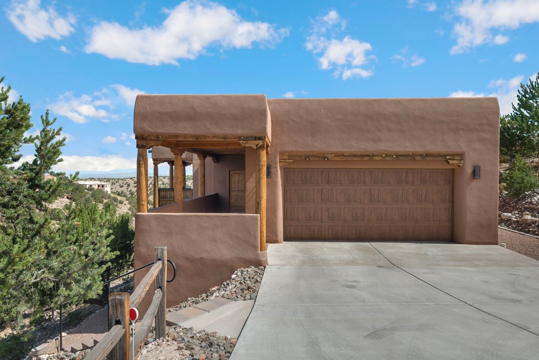 House in Placitas, New Mexico, United States 2 - 18509630