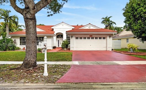 House in Miramar, Florida, United States 1
