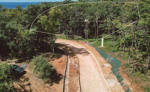 Land in Cuajiniquil, Santa Cruz, Costa Rica 1