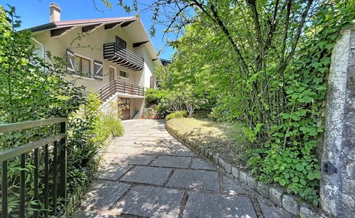 House in Jacob-Bellecombette, Auvergne-Rhône-Alpes, France 1