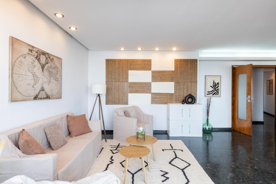 Apartment in Extramurs, Valencia, Spain 2 - 18508230