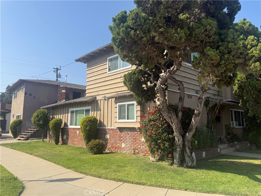 Montebello, California, United States 1 - 18302292