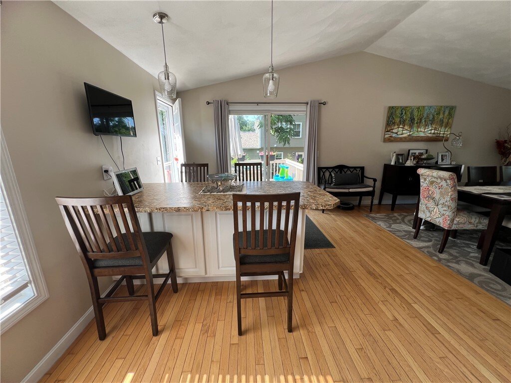 House in Warwick, Rhode Island, United States 3 - 18487896