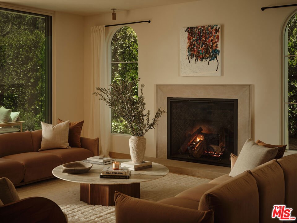House in Los Angeles, California, United States 5 - 18511109