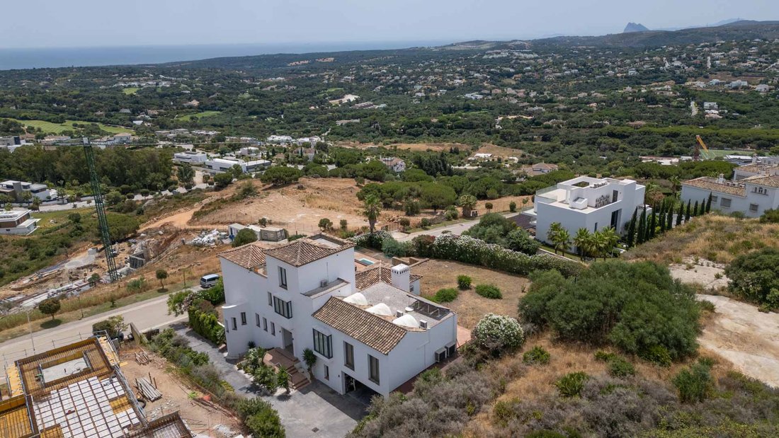 Villa in Sotogrande, San Roque, Andalusia 1 - 18509567