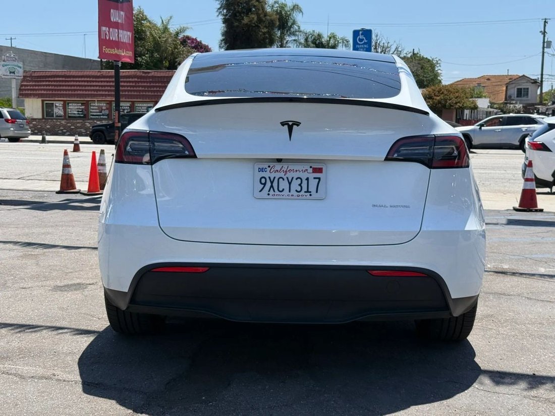Suv in El Monte, CA, United States 5 - 17860085