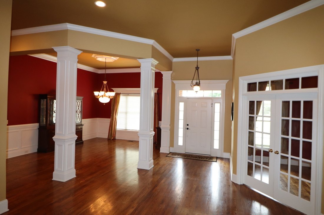 House in Lebanon, Tennessee, United States 5 - 18151982
