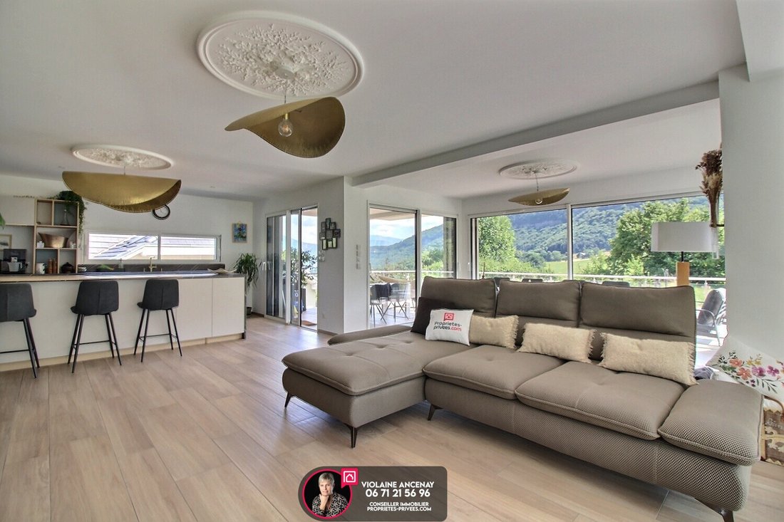 Villa in Montagnole, Auvergne-Rhône-Alpes, France 3 - 18510240