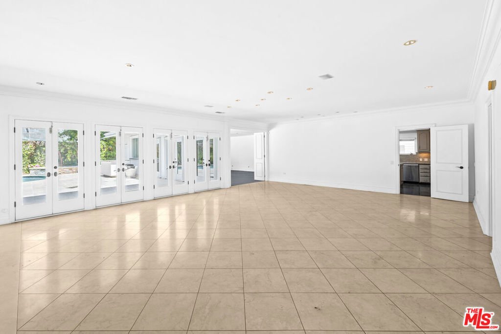 House in Beverly Hills, California, United States 5 - 18511079