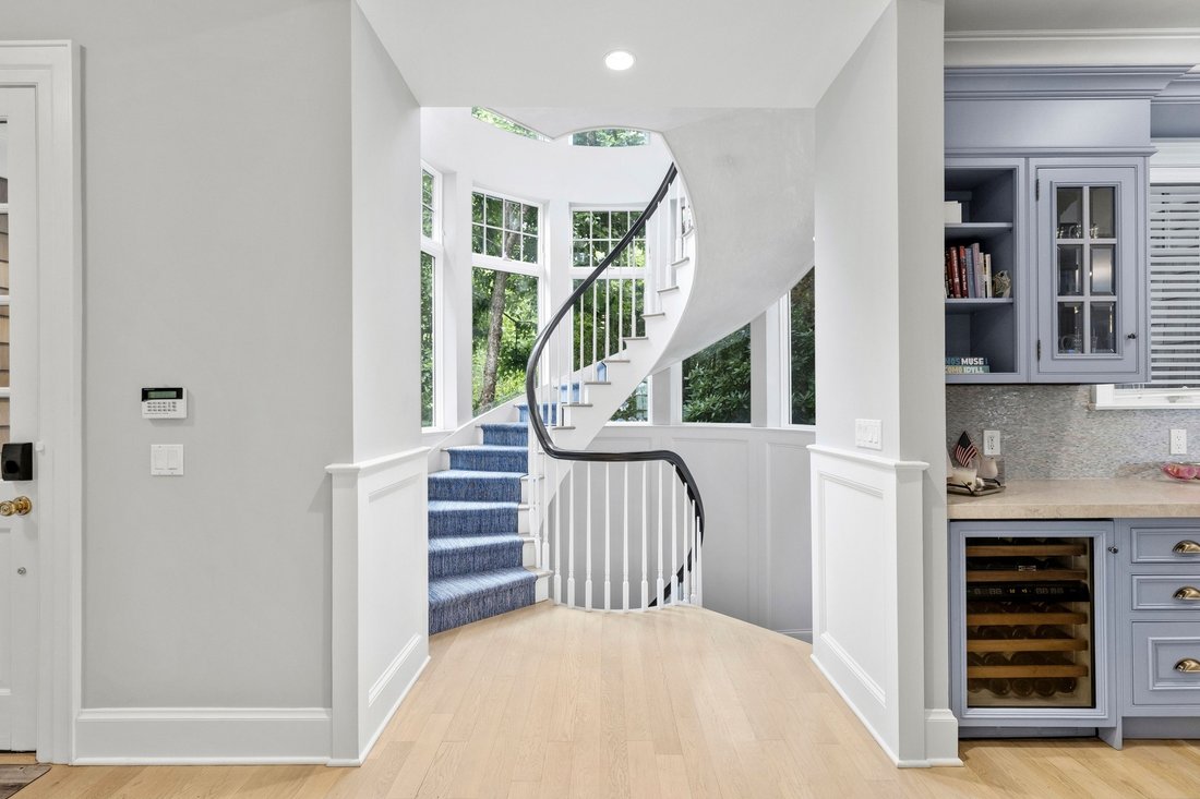 House in Southampton, New York, United States 5 - 18517710