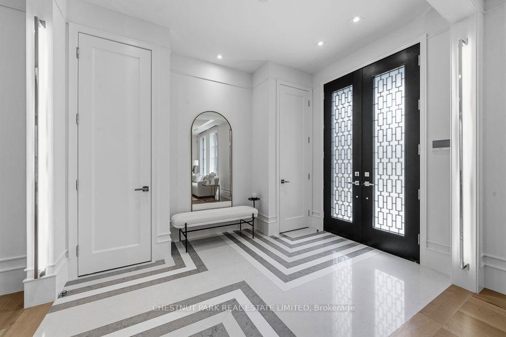 House in Toronto, Ontario, Canada 2 - 18516000