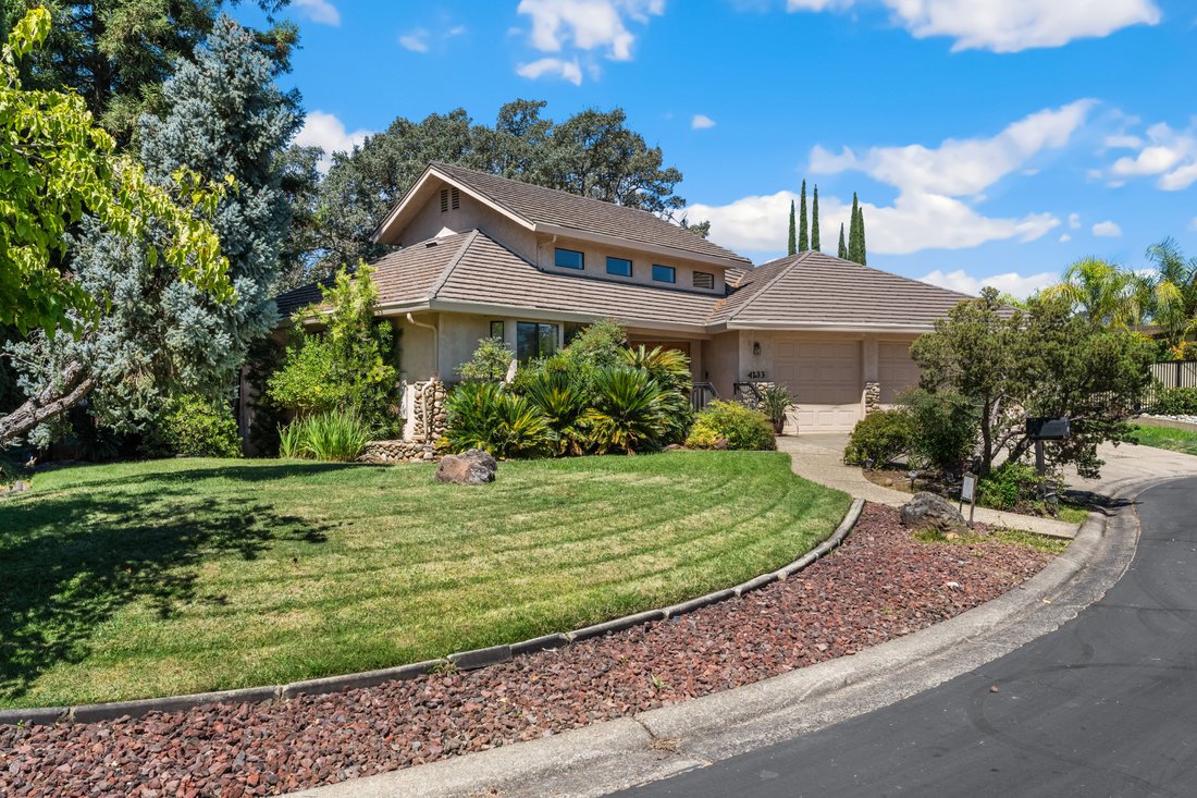 Fair Oaks, California, United States 2 - 18516818