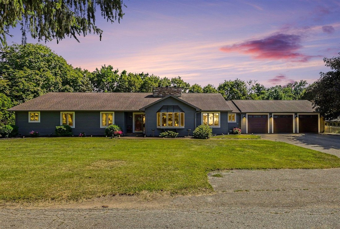 House in St. Joseph, Michigan, United States 1 - 18511012