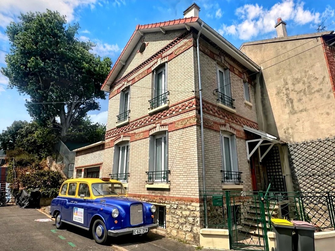 House in Laplace, Arcueil, France 1 - 18509776