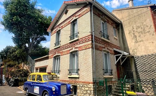 House in Laplace, Arcueil, France 1
