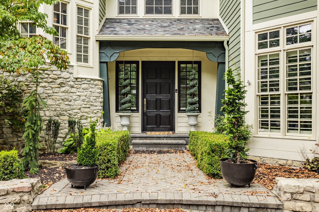 House in Zionsville, Indiana, United States 5 - 18514517