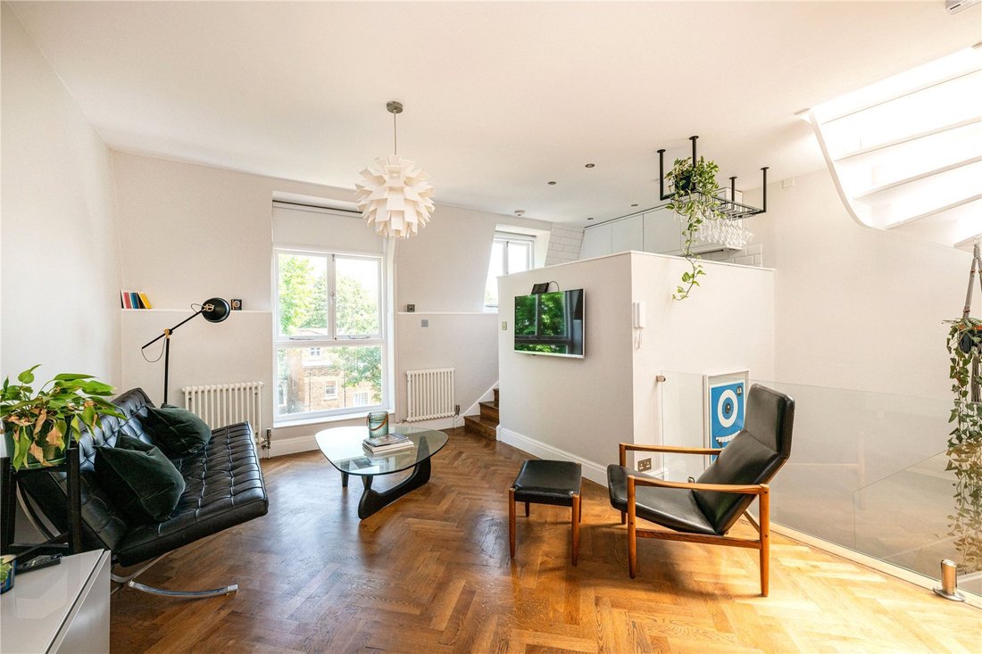 Apartment in Ladbroke Grove, Kensington And Chelsea, England 2 - 18510788