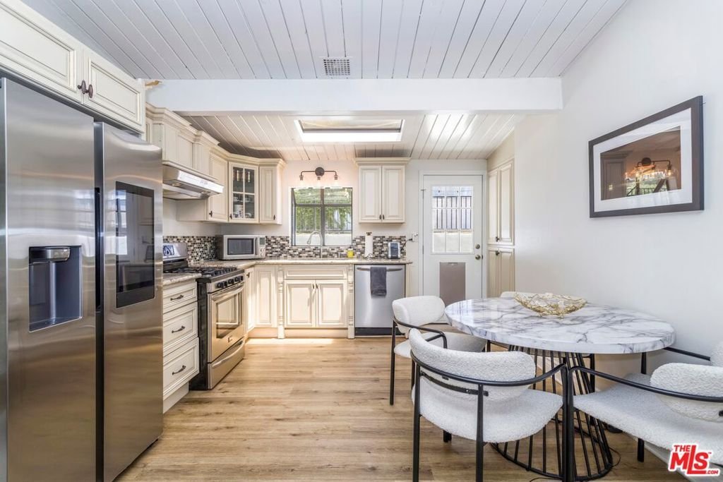 House in Los Angeles, California, United States 4 - 18515041