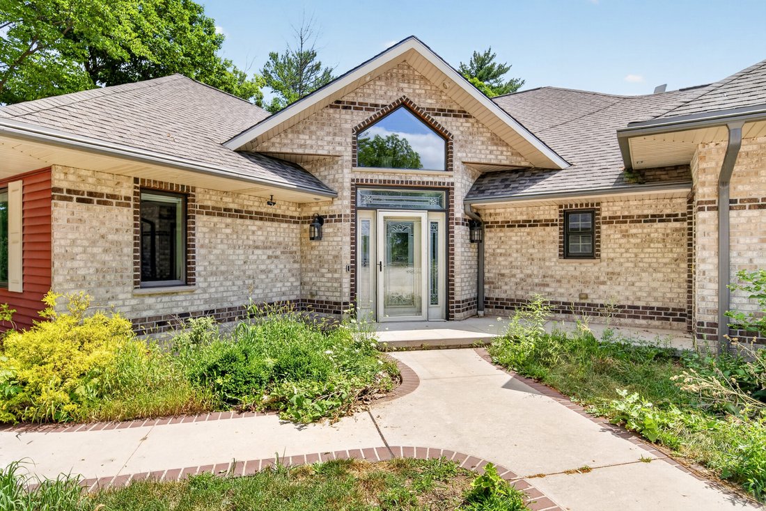 House in Sheboygan Falls, Wisconsin, United States 4 - 18510052