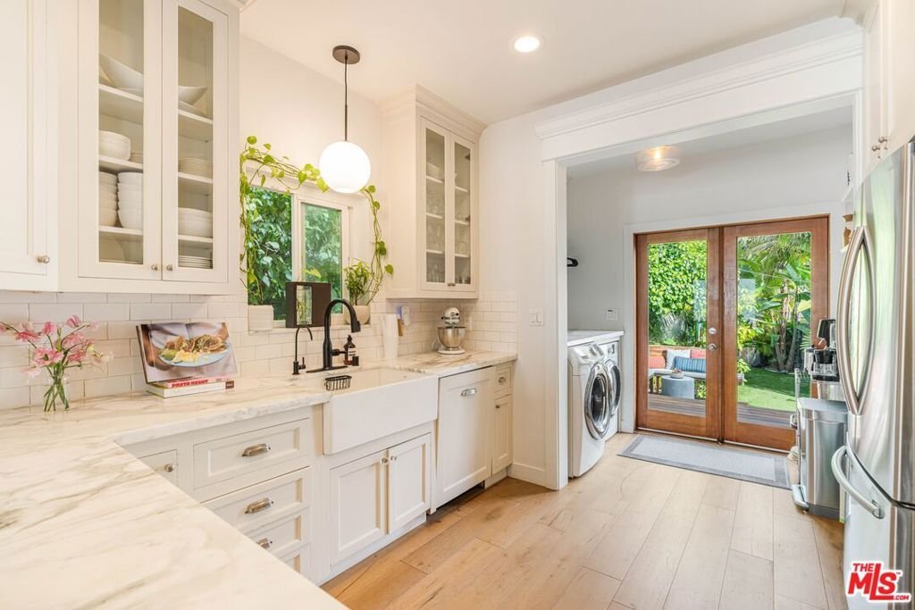 House in Los Angeles, California, United States 1 - 18511084