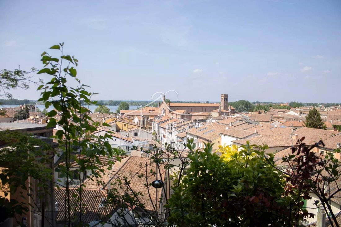 Apartment in Historic Center, Mantua, Lombardy 4 - 18513314