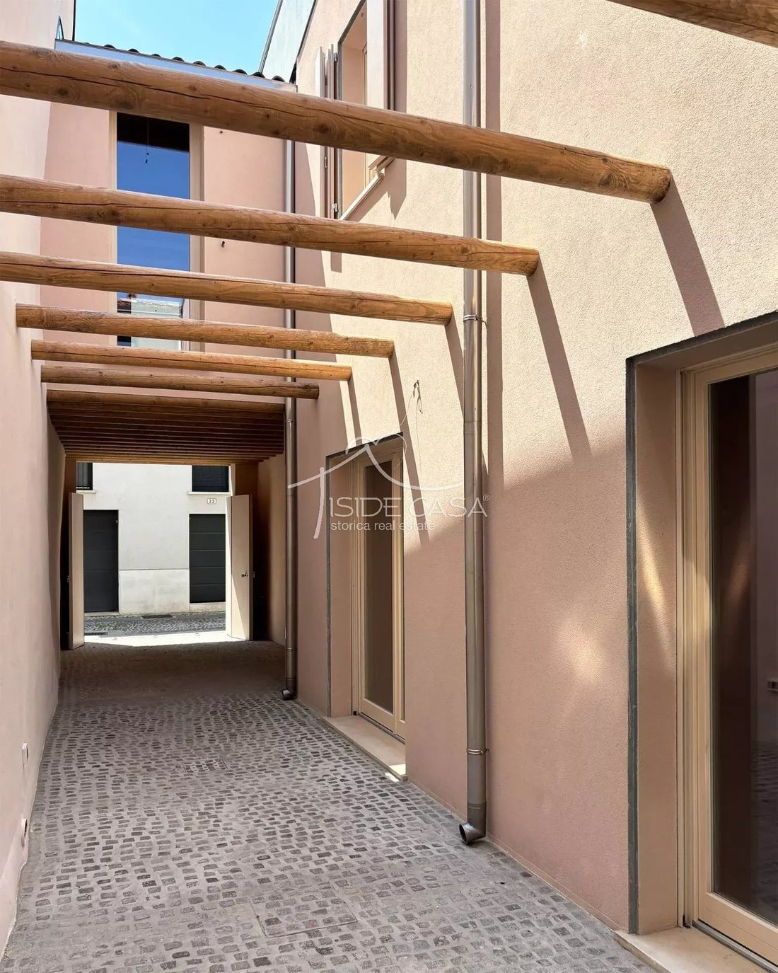 House in Historic Center, Mantua, Lombardy 3 - 18512952