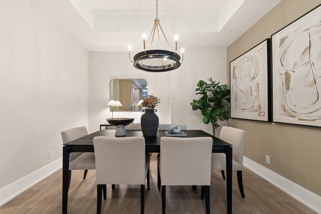 Condo in Toronto, Ontario, Canada 3 - 18516691