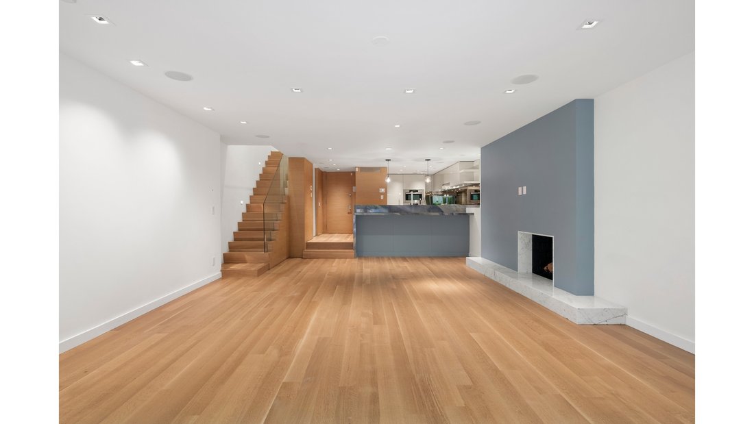 Co Op in New York, New York, United States 2 - 18513440
