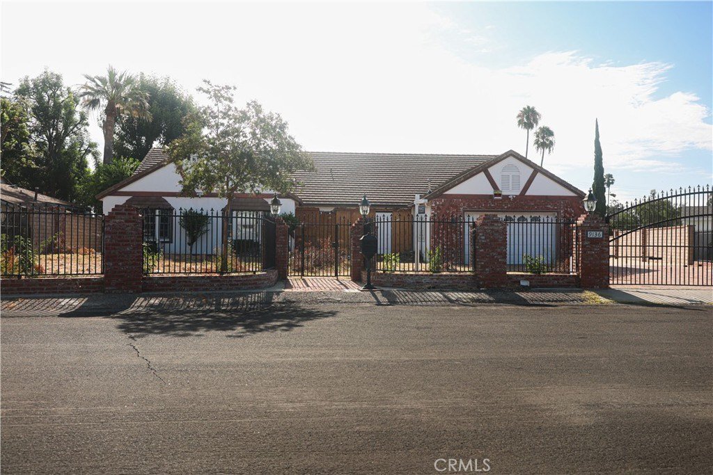 House in Los Angeles, California, United States 1 - 18293066