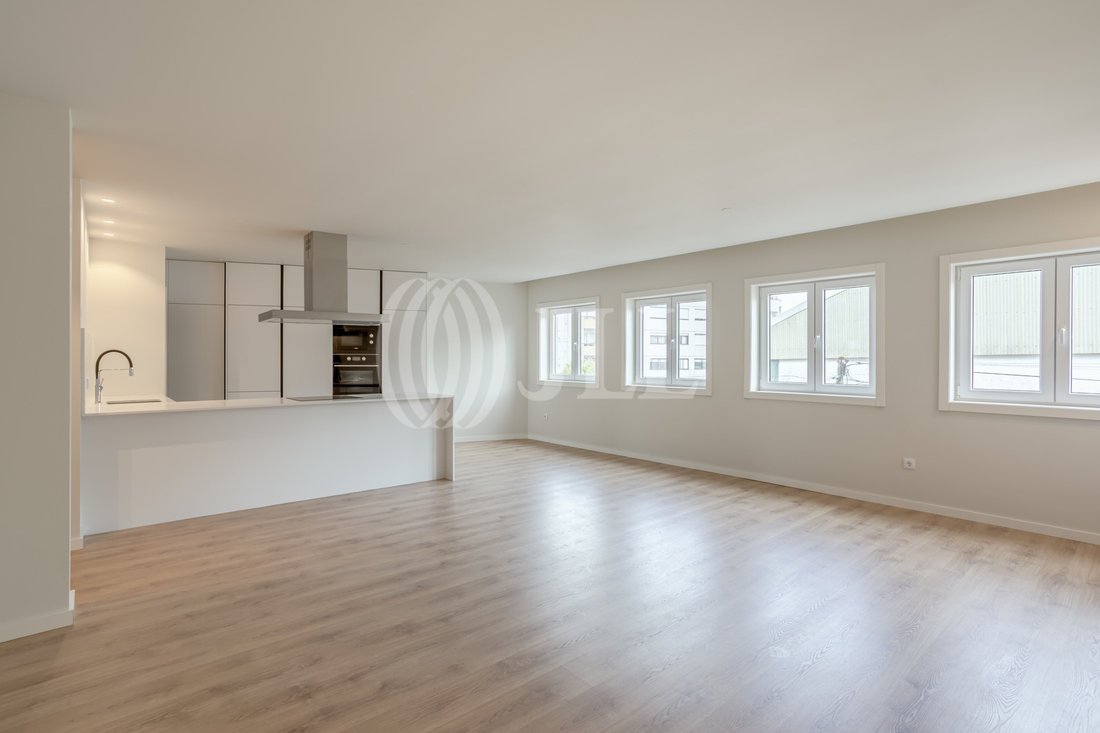 Apartment in Bonfim, Porto District, Portugal 3 - 16951098