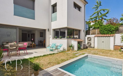 Casa en San Mauricio-Fetilly, La Rochela, Francia 1
