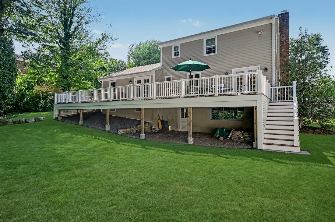 House in Norwalk, Connecticut, United States 3 - 18508085