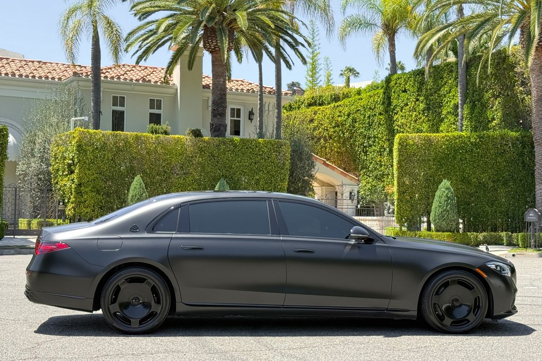 Sedan in West Hollywood, CA, United States 4 - 18508134